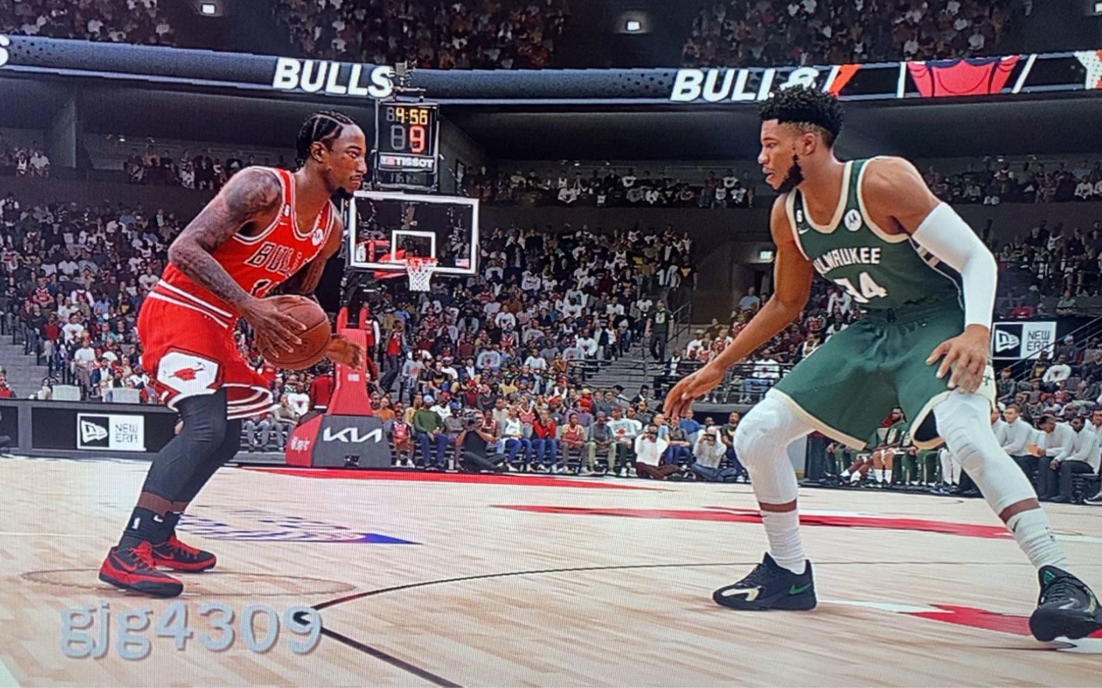 -德罗赞关键跳投助公牛险胜的简单介绍