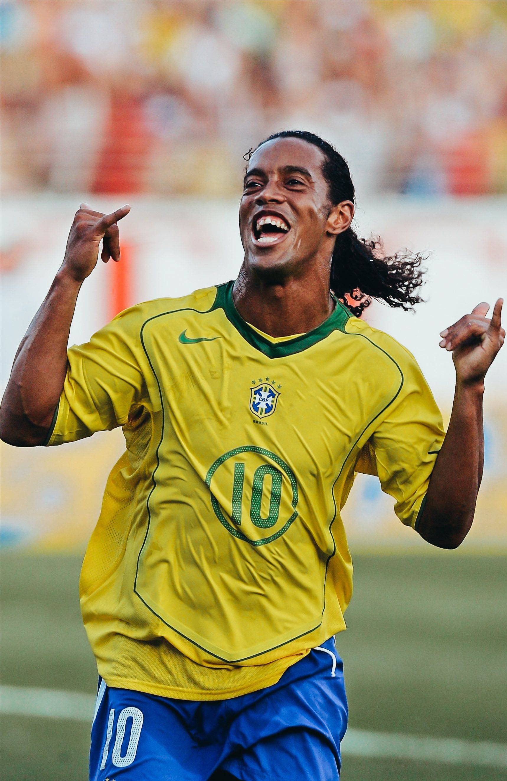 足球场外的爱情:哪些球星娶了明星/模特?的简单介绍 足球场外的爱情:哪些球星娶了明星/模特?的简单介绍