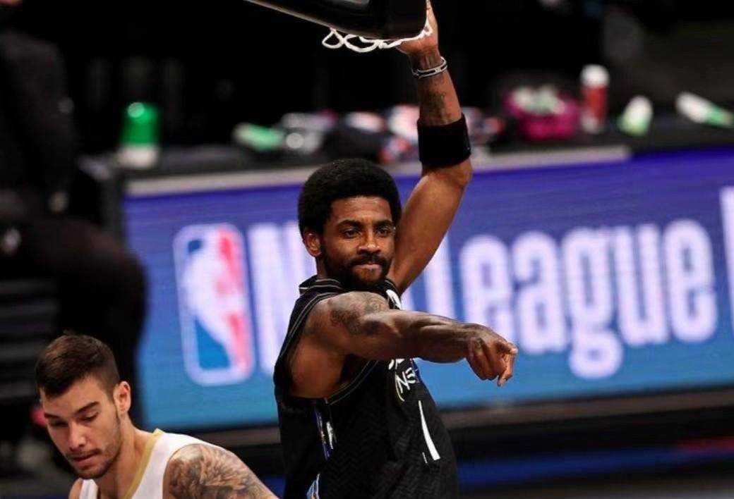 九游体育注册-包含本周五大扣篮合集：飞天暴扣太炸了！的词条