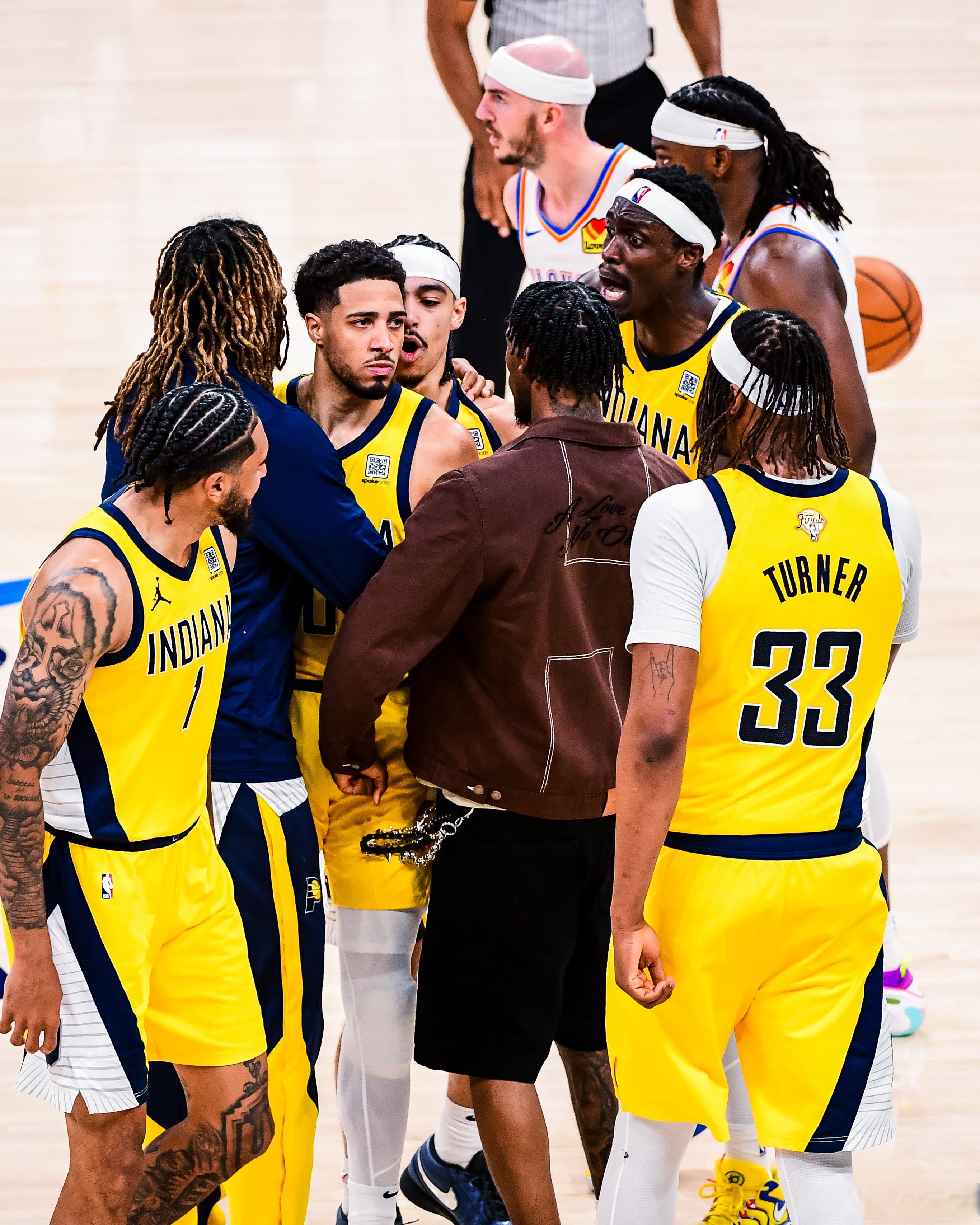 步行者黑马崛起,哈利伯顿数据爆表 步行者黑马崛起,哈利伯顿数据爆表